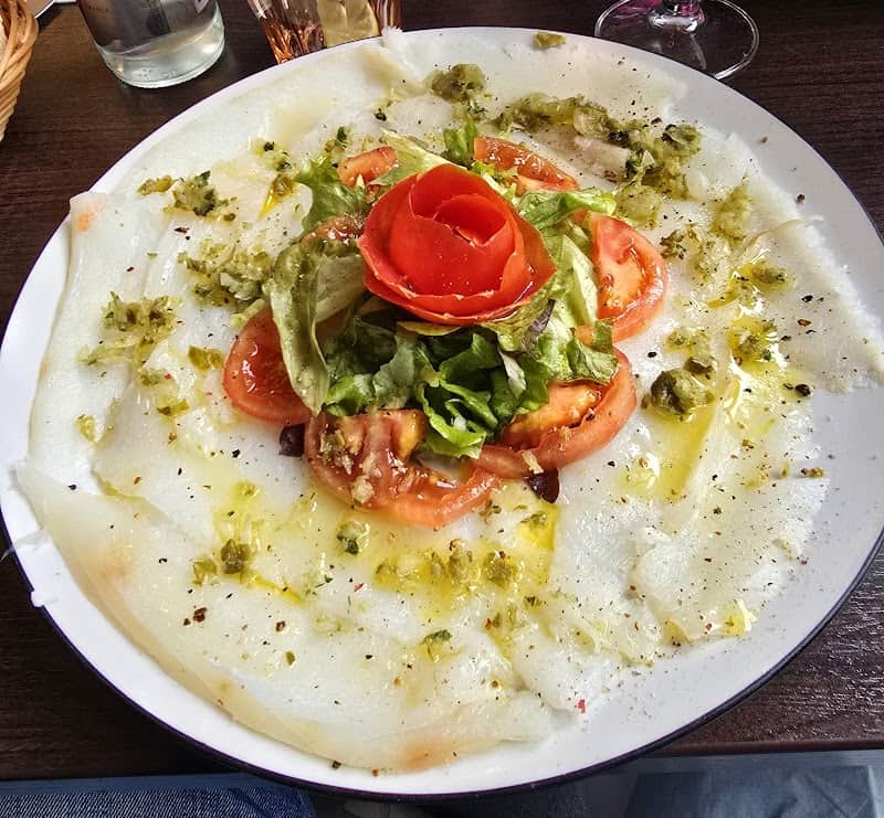 Restaurant Le Village à Enghien-les-Bains, France