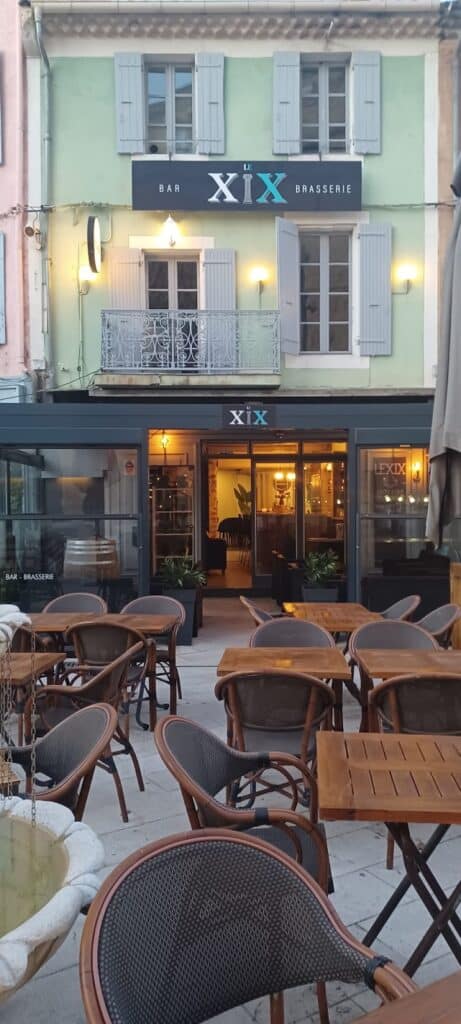 Le XIX – Bar à tapas