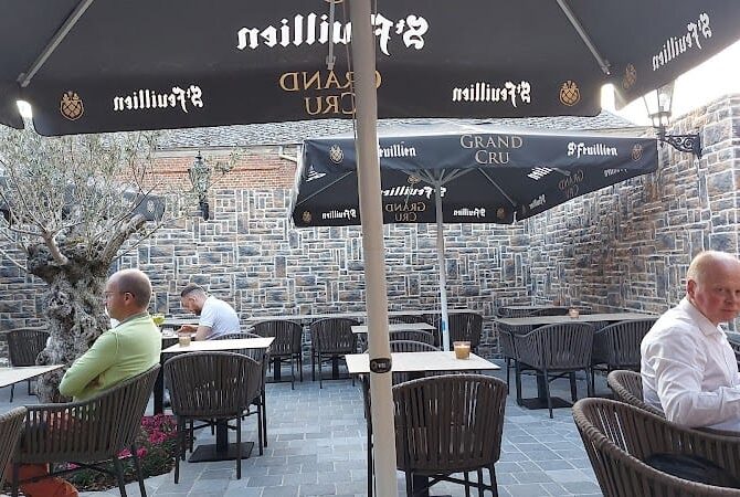 Restaurant Le XVIII Siècle à Le Rœulx, Belgique