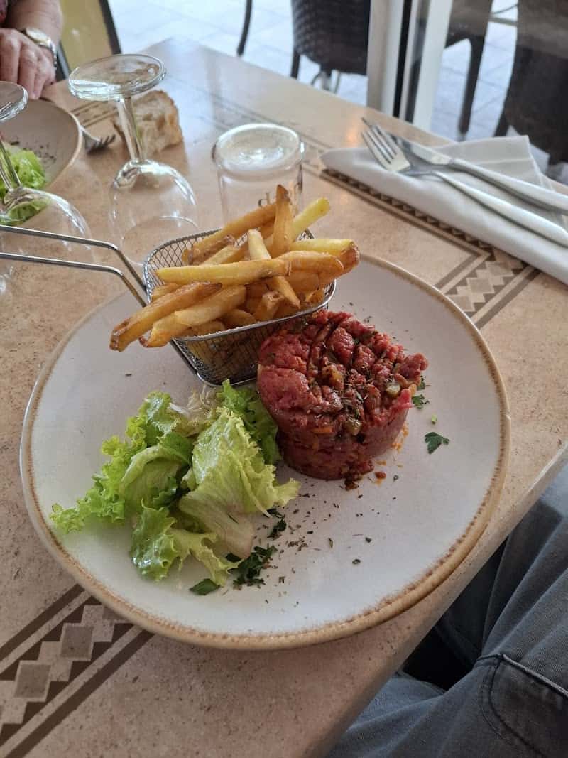 Restaurant Le Zebre Vert à Bormes-les-Mimosas, France