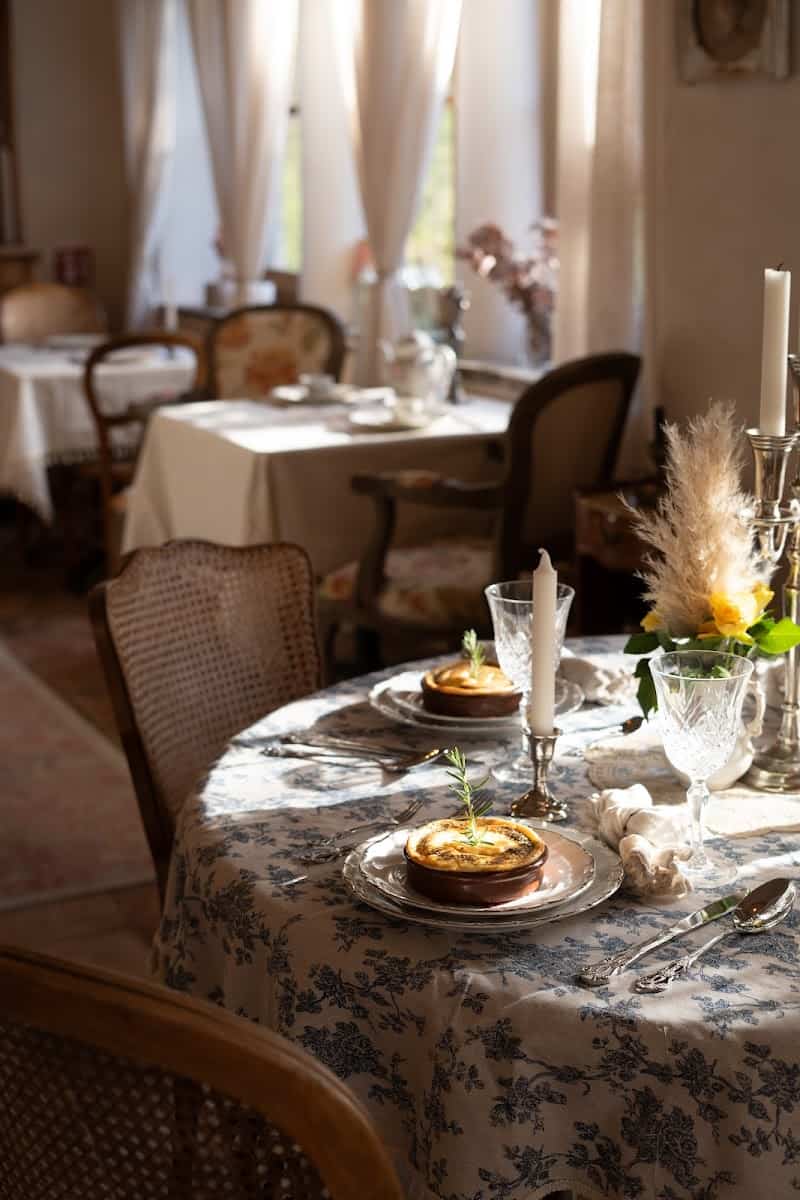 Restaurant LeChat Noble à La Colle-sur-Loup, France