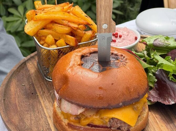 Restaurant LeChat Noble à La Colle-sur-Loup, France