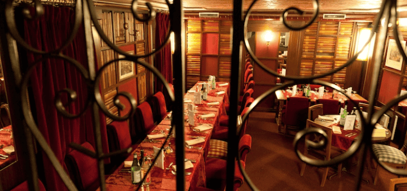 Restaurant L’Emaillerie à Saint-Denis, France