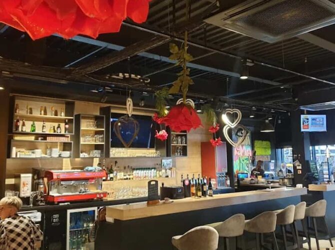 Restaurant l’endroit à Caudry, France