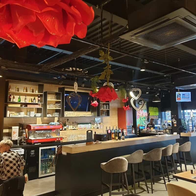 Restaurant l’endroit à Caudry, France