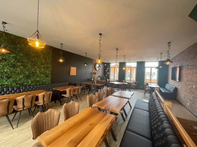 Restaurant l’Entracte café à Caudry, France