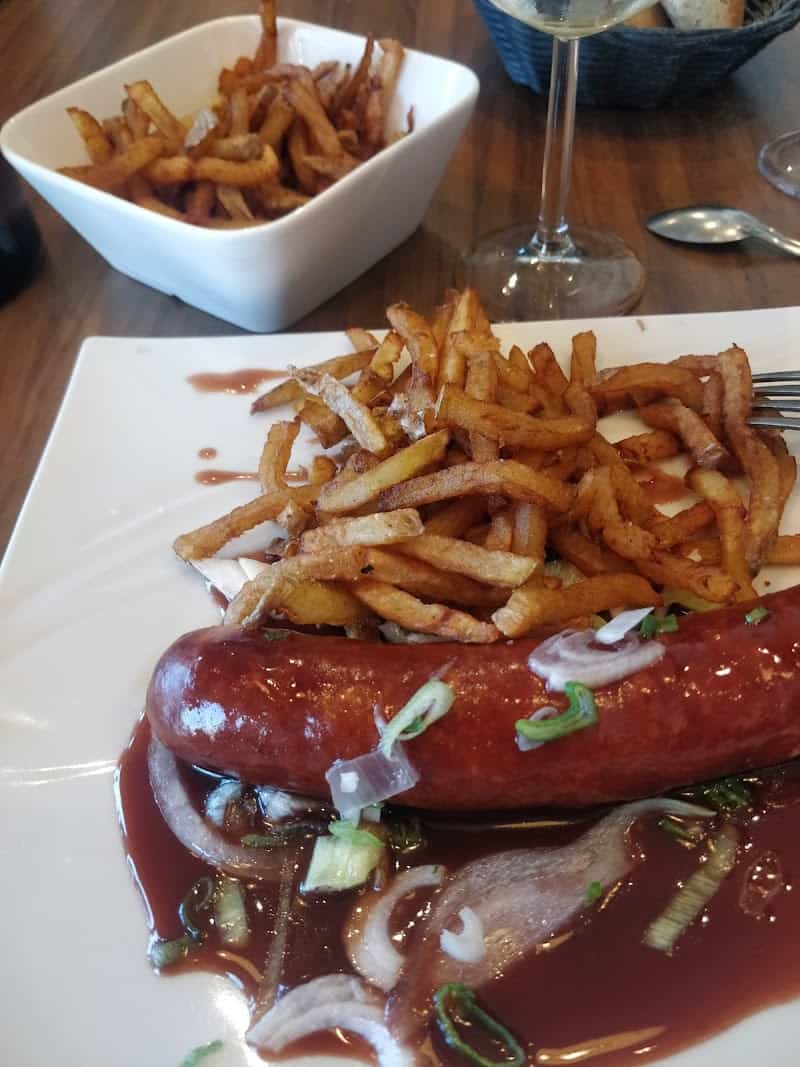 Restaurant L’entrecoq à Bassens, France