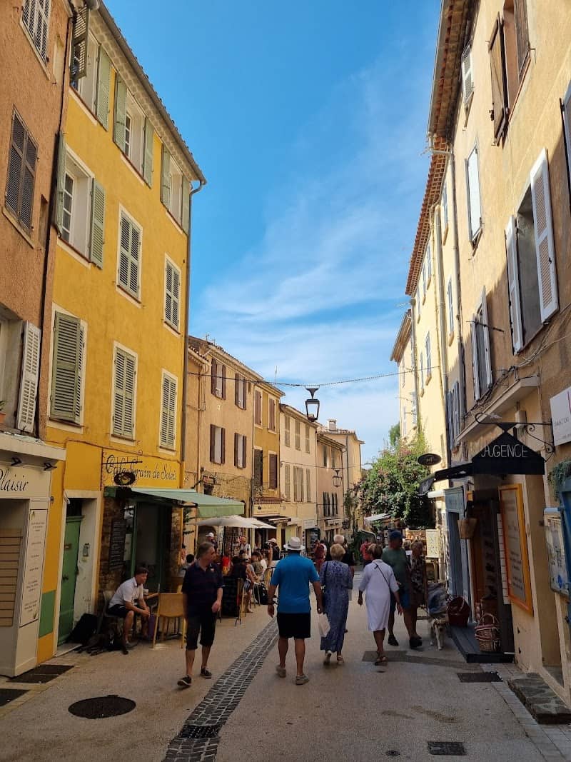 Restaurant L’Epicerie du Village à Bormes-les-Mimosas, France