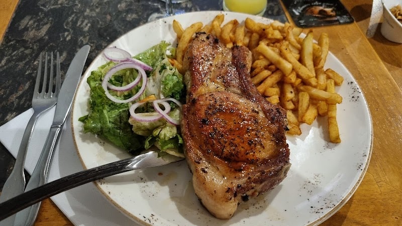 L’Equipe restaurant brasserie rotisserie à Valenciennes, France