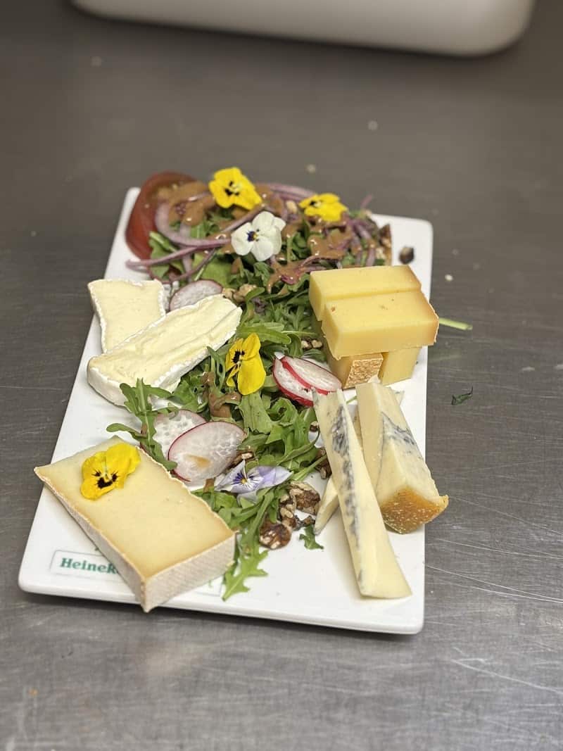 Restaurant Les Amazones à Marseillan, France