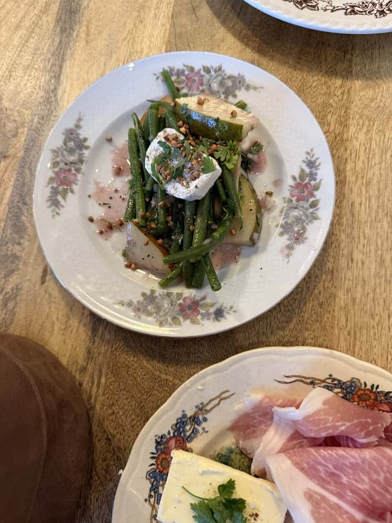 Restaurant Les Babines à Montrouge, France