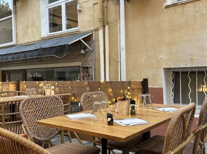 Restaurant Les Cinq Sens à Le Lavandou, France