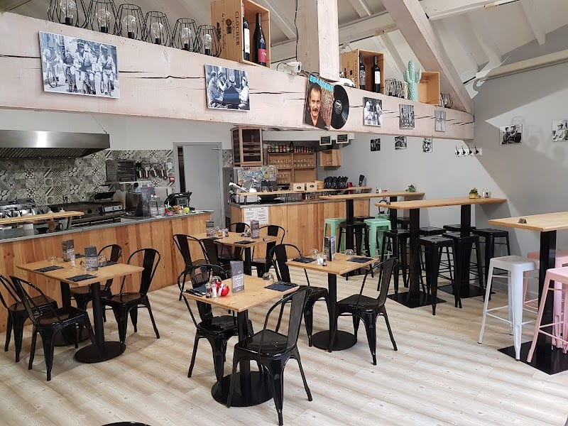 Restaurant les copains d’abord à Carcassonne, France