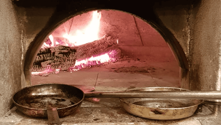 Restaurant Les Copains D’abord à Fuveau, France