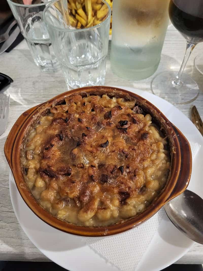 Restaurant les copains d’abord à Carcassonne, France