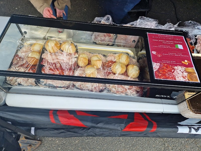 Restaurant Les delices de tony à Essone, France