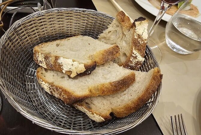 Restaurant Les Deux Canailles à Nice, France