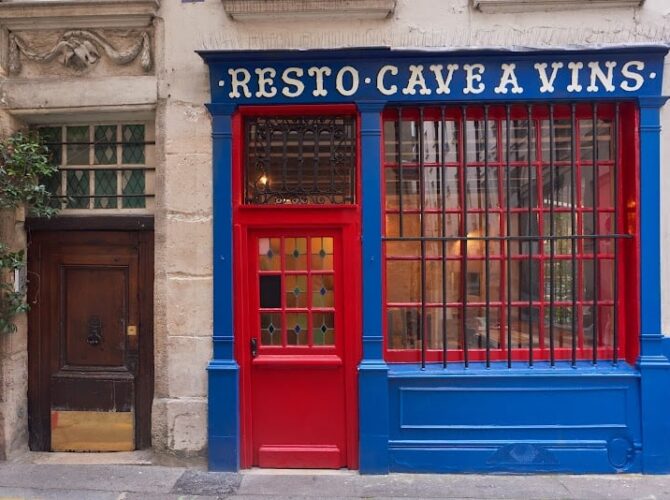 Restaurant Les Deux Colombes à Paris, France