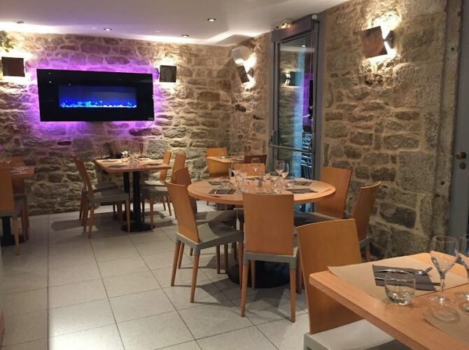 Restaurant Les Douves à Quimper, France