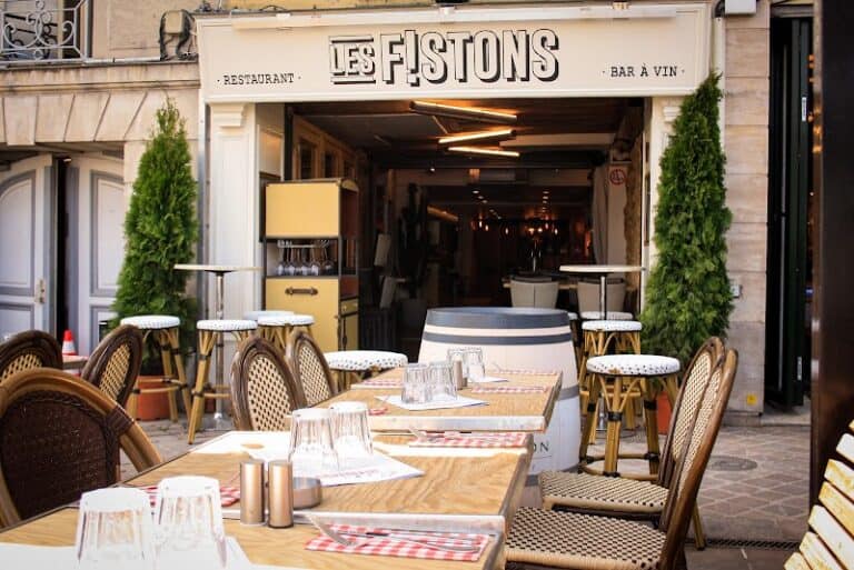Les Fistons