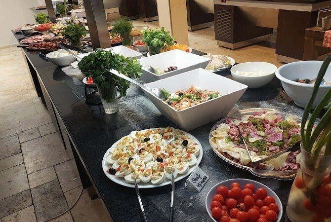 Restaurant Les Grands Buffets Lyonnais à Lyon, France