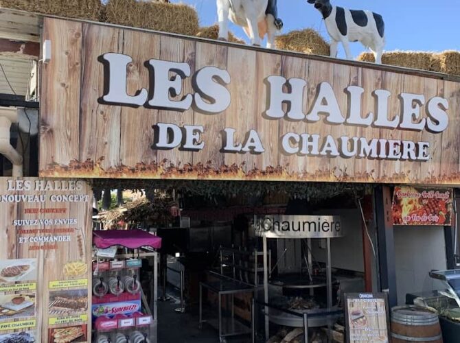 Restaurant Les Halles de la Chaumière à Marseillan, France