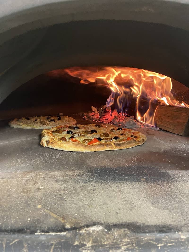 Restaurant Les pizzas de Steph à Belley, France