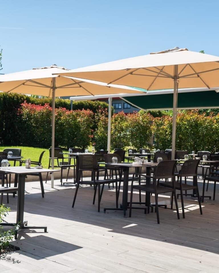 Restaurant Les Rois Maj à Meyreuil, France — photo 1