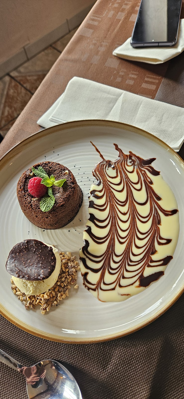 Restaurant Les Romarins à Fromy, France