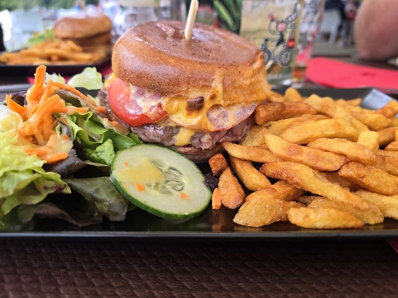Restaurant Les Rossignols à Taden, France