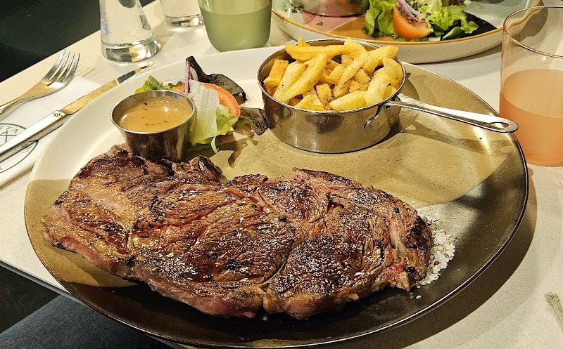 Restaurant Les Savoureux à Valenciennes, France