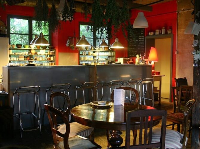 Restaurant L’Escalier – Le Jardin, la Table, les Gîtes, la Galerie à Brumath, France