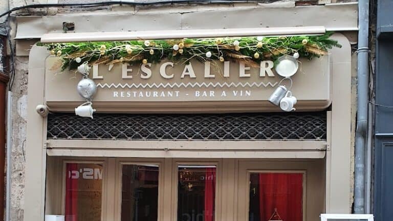 Restaurant L’escalier à Orléans, France — photo 1