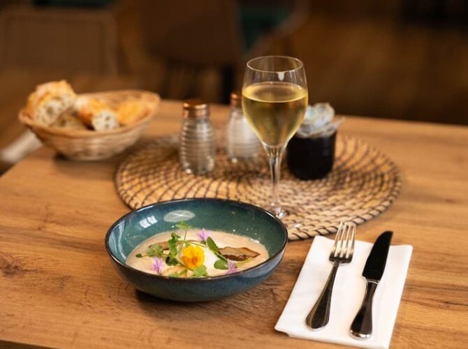 Restaurant L’Harmony à Saint-Arnoult-en-Yvelines, France