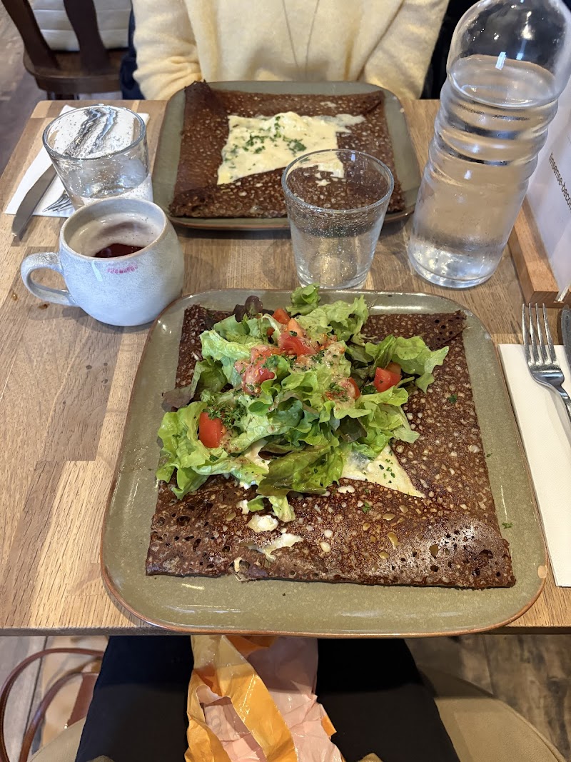 Restaurant L’insense à Courbevoie, France