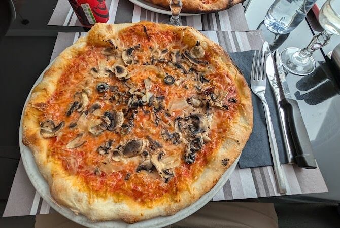 Restaurant L’italiano à Enghien-les-Bains, France