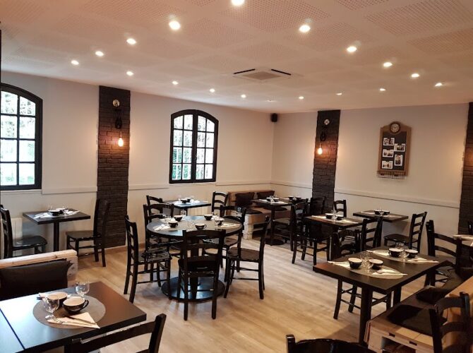 Restaurant Ll’as à Yerres, France