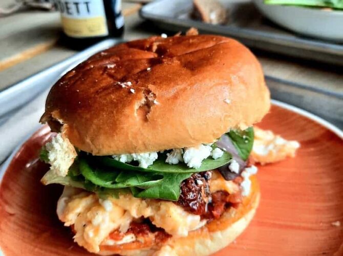 Restaurant Lloyd Coffee Eatery – Westland Shopping à Anderlecht, Belgique