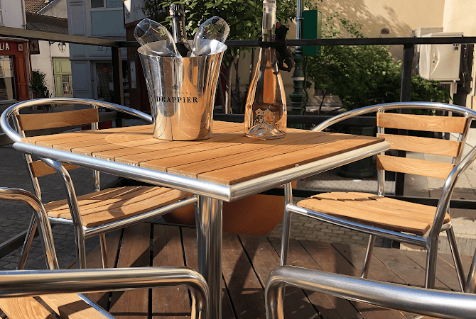 Restaurant Local Bear à Colombes, France