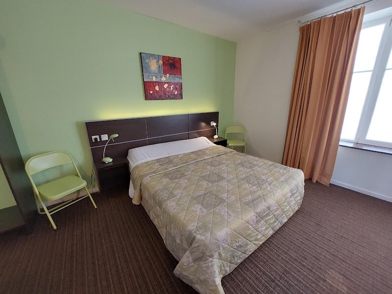 Restaurant Logis Hôtel la Vraine à Gironcourt-sur-Vraine, France