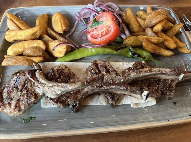 Restaurant LOKMAM KÖZ à Hamburg (Hambourg), Allemagne