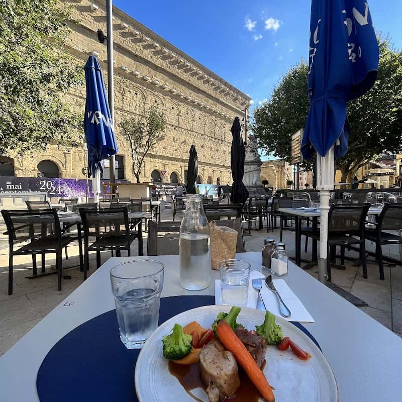 Restaurant Luciole à Orange, France