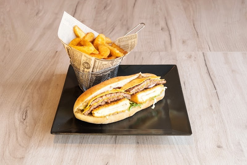 Restaurant MAC CHICKEN à Enghien-les-Bains, France