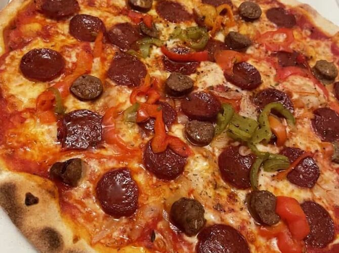 Restaurant Mad Eo Pizz à Guilvinec, France