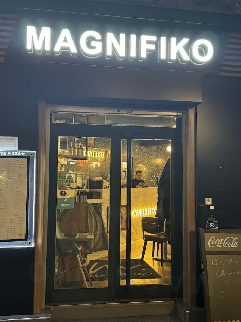 Magnifiko – Restaurant italien à Ivry-sur-Seine, France