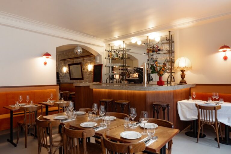 Restaurant Magnolia à Paris, France — photo 1