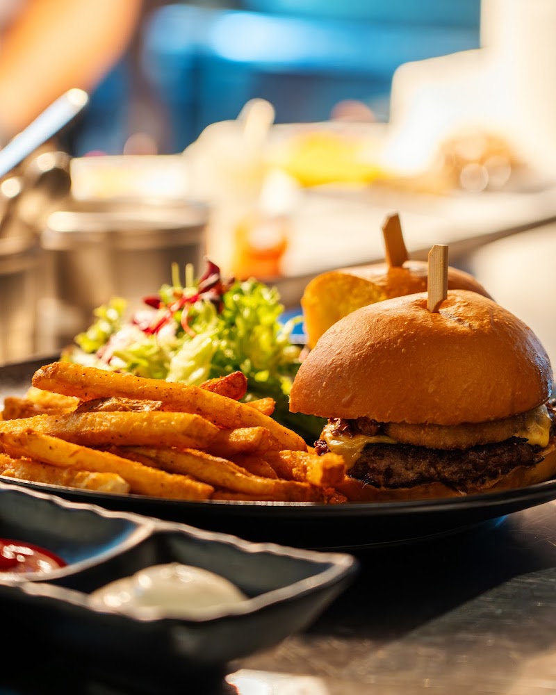 Maison De Curry | Restaurant with the best views of Burj Khalifa & Dubai Fountains à Dubaï, Émirats arabes unis