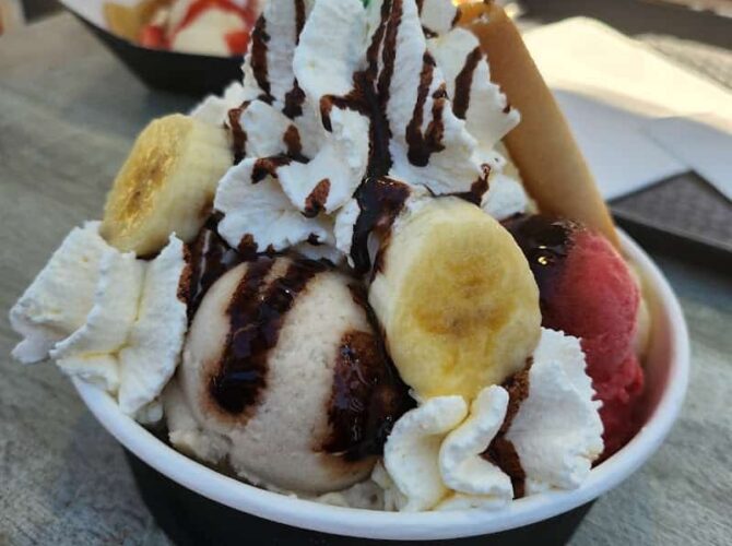 Restaurant Marie Louise Glacier à Marseillan, France