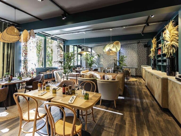 Restaurant MATHUZAR à Valence, France — photo 1