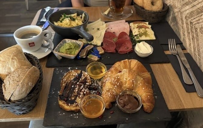 Restaurant Maxx Breakfast – Resto – Bar à Trier (Trèves), Allemagne